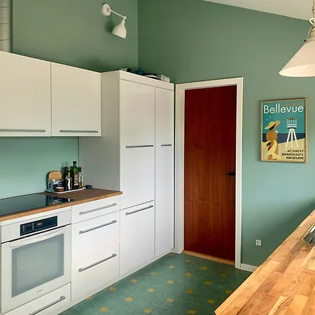 Feriehus Retro House With Sea View In Udsholt Græsted