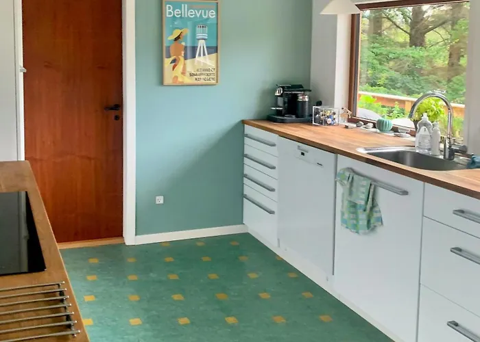 Feriehus Retro House With Sea View In Udsholt Græsted