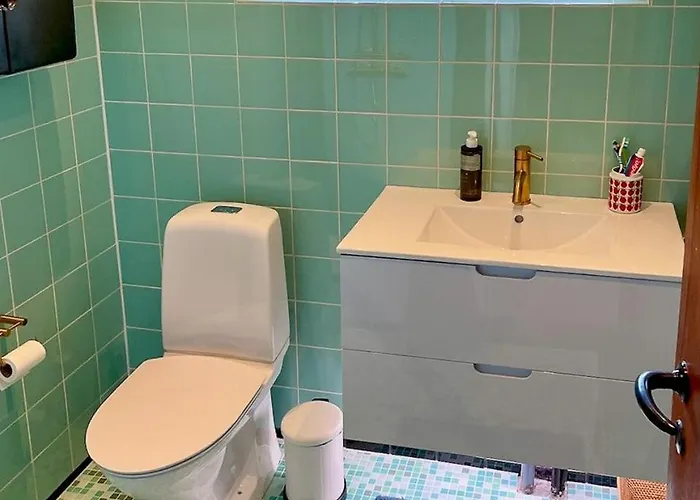 Retro House With Sea View In Udsholt Feriehus *