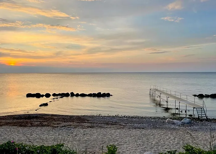 Retro House With Sea View In Udsholt Feriehus Græsted